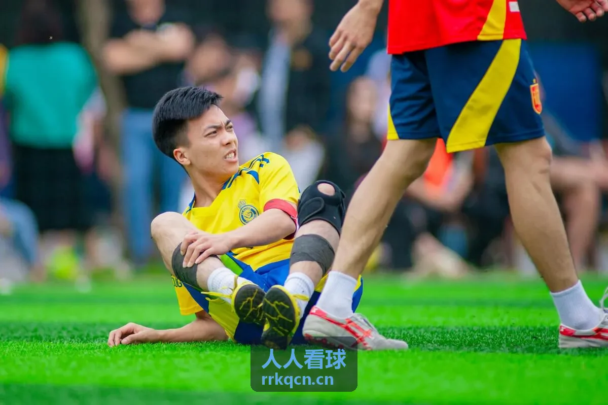 人人看球球迷社群引擎